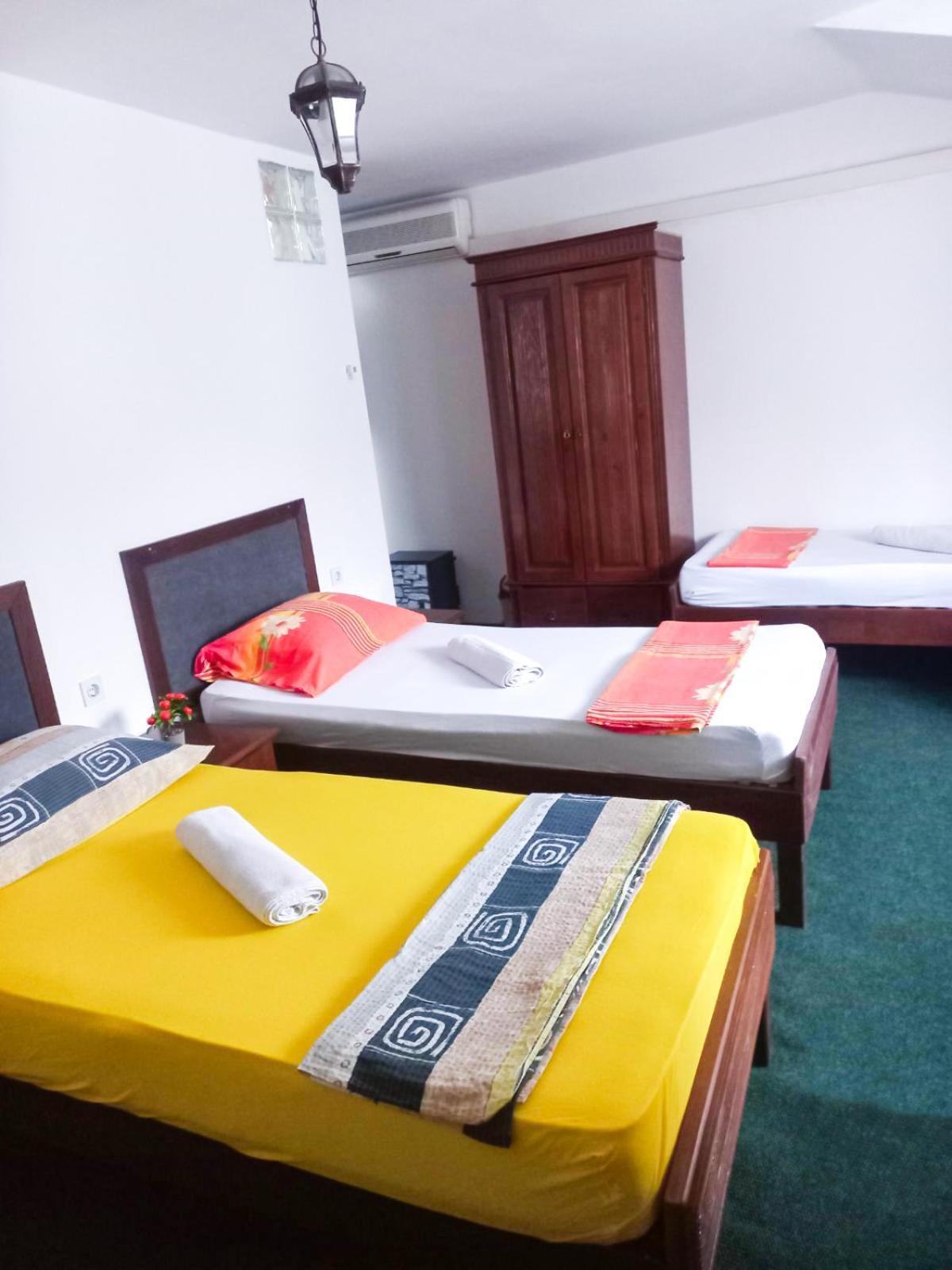 Boutique Villa 84 Sarajevo Bagian luar foto