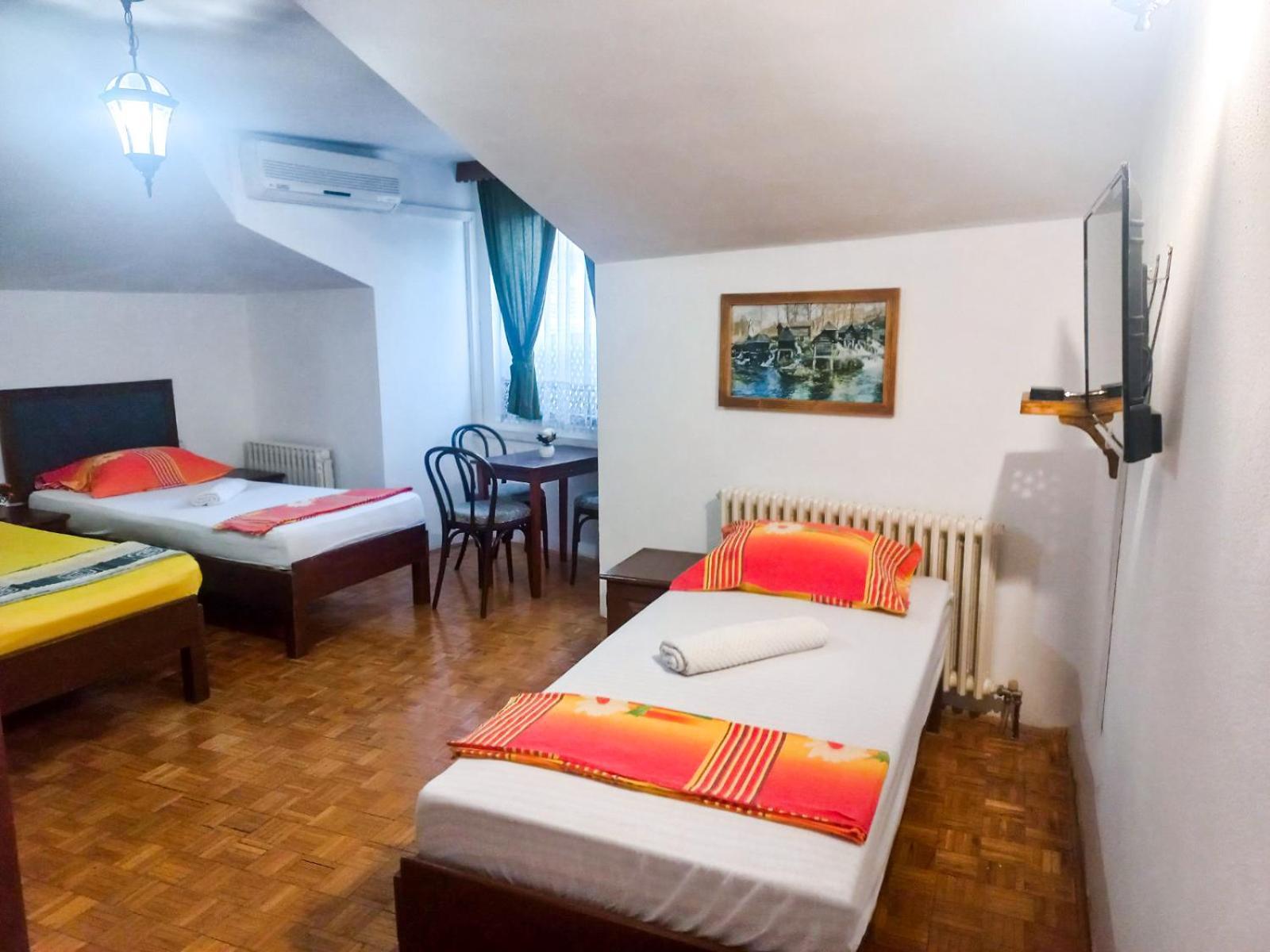 Boutique Villa 84 Sarajevo Bagian luar foto